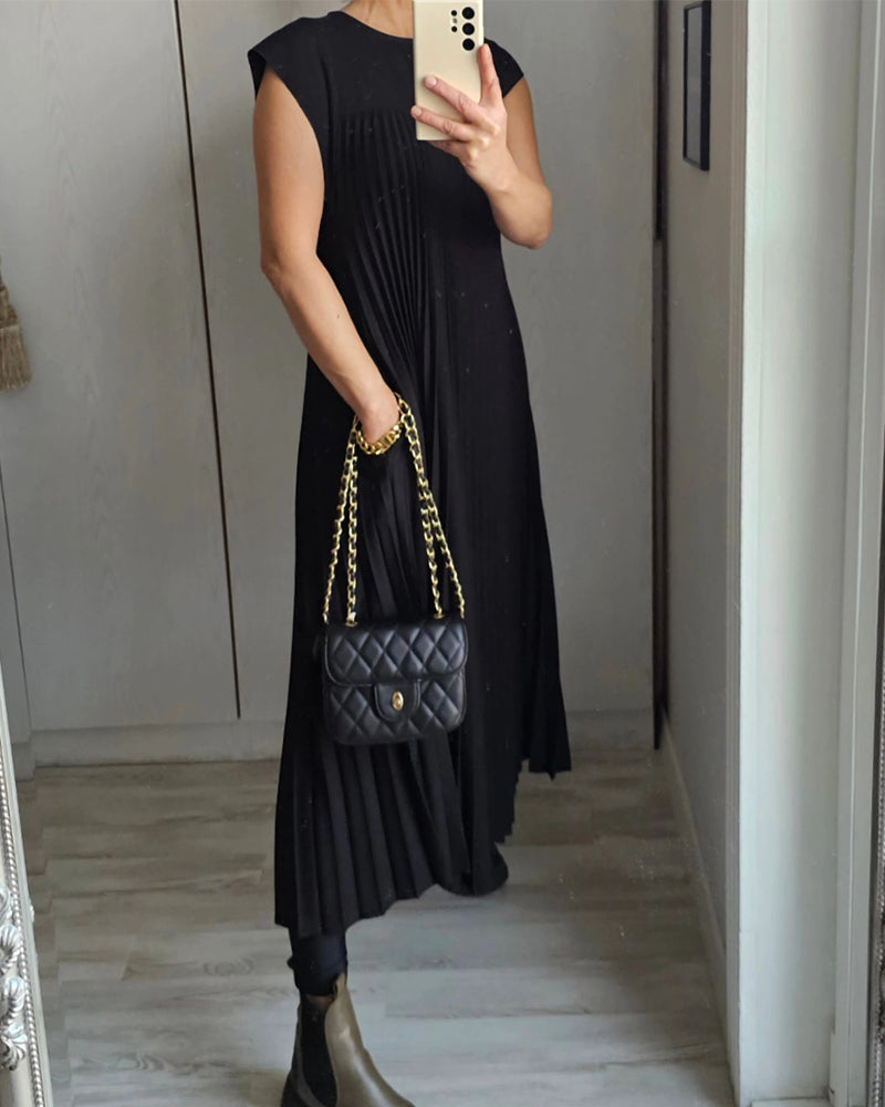 Angel - Pleated Maxi Dress