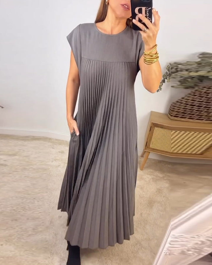 Angel - Pleated Maxi Dress