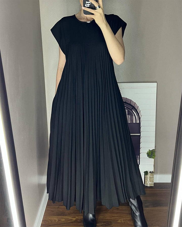 Angel - Pleated Maxi Dress