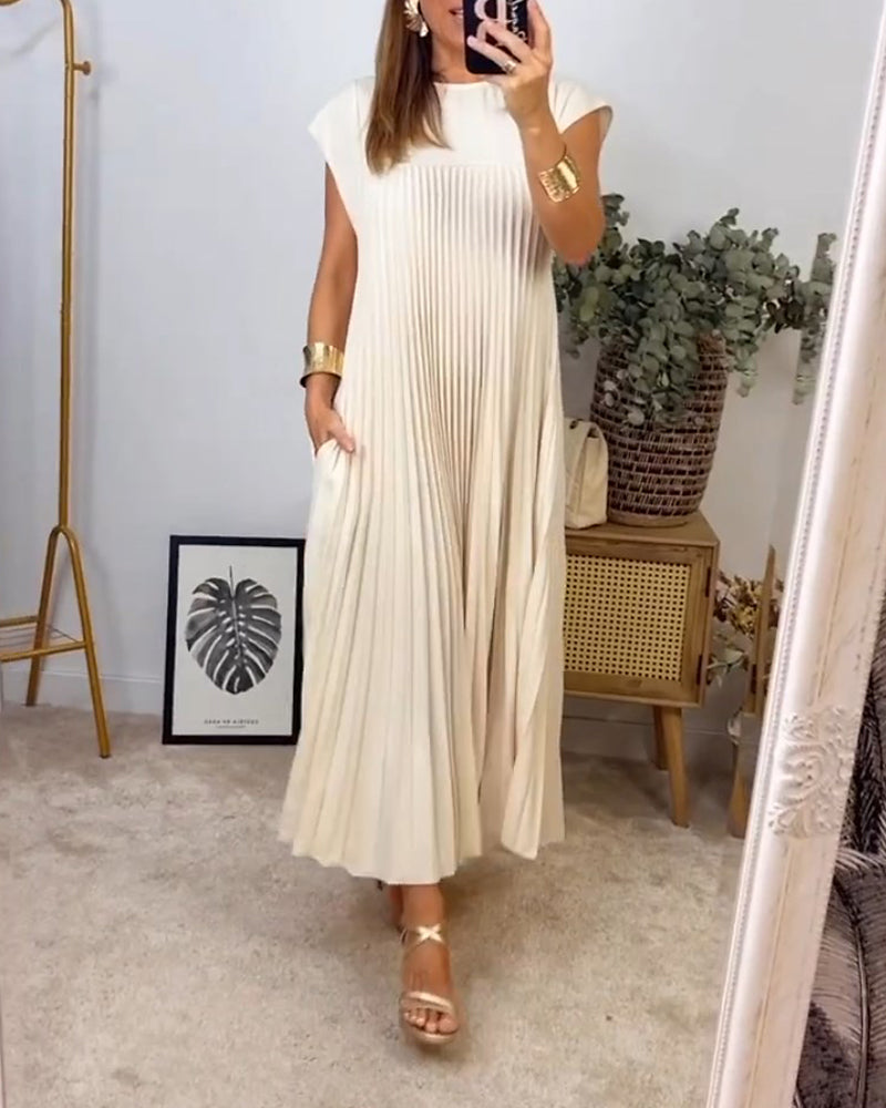 Angel - Pleated Maxi Dress