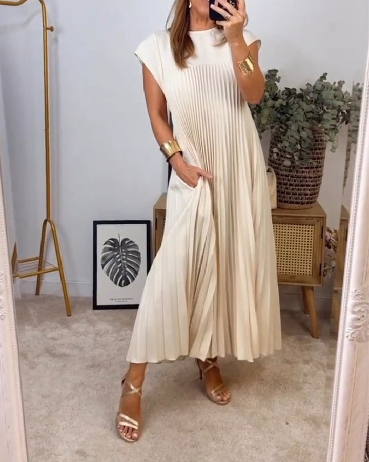 Angel - Pleated Maxi Dress